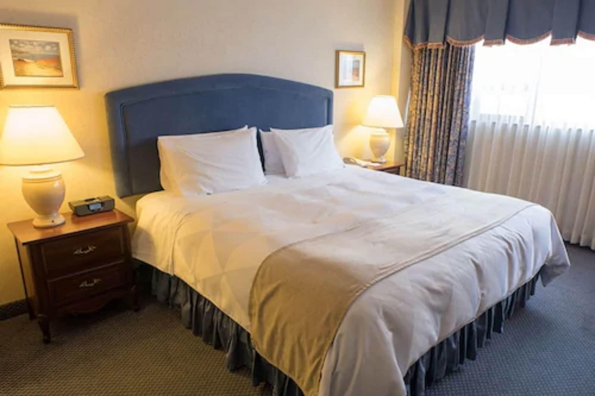 The Roehampton Hotel Торонто Экстерьер фото