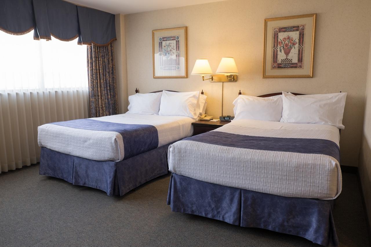 The Roehampton Hotel Торонто Экстерьер фото